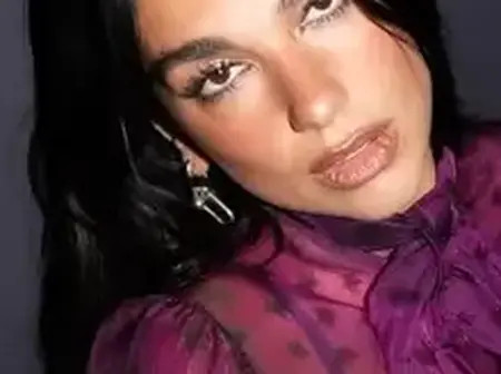 No Compromise: Dua Lipa Cuts Ties Over Glastonbury Controversy and Palestine Stance"